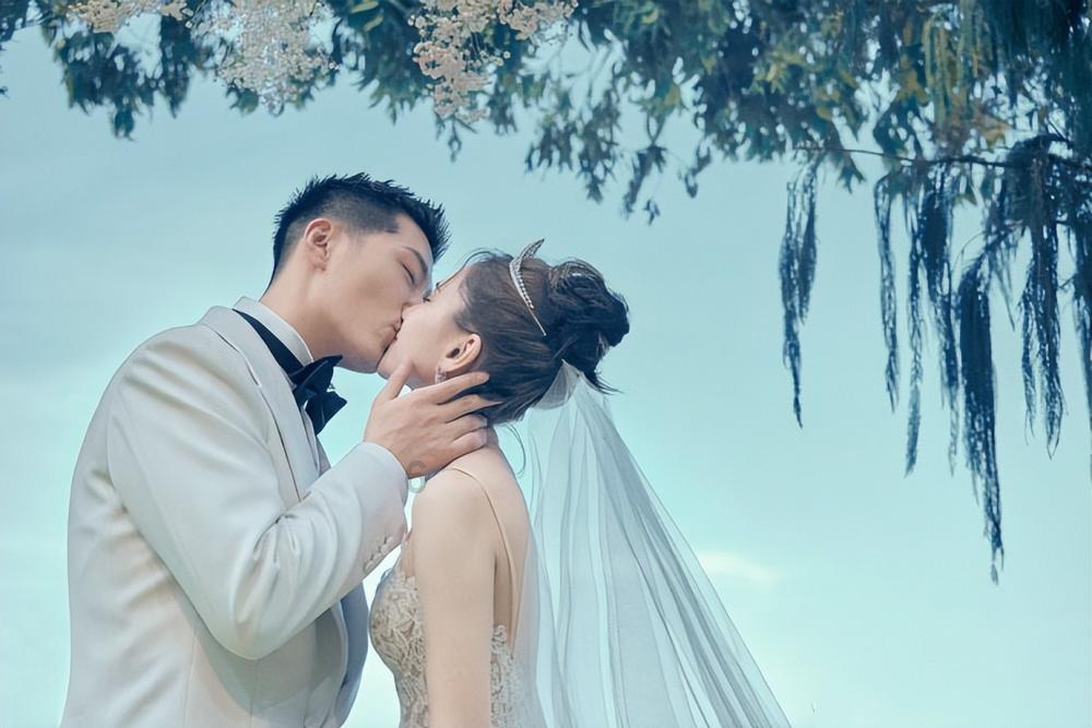 摇滚乐团的装扮